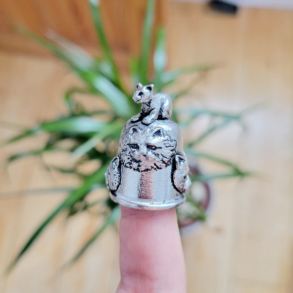 *RARE* Vintage Cat Thimble - Picture 6 of 12